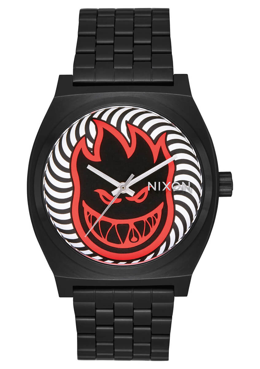 Nixon ニクソン　スピットファイヤー　腕時計