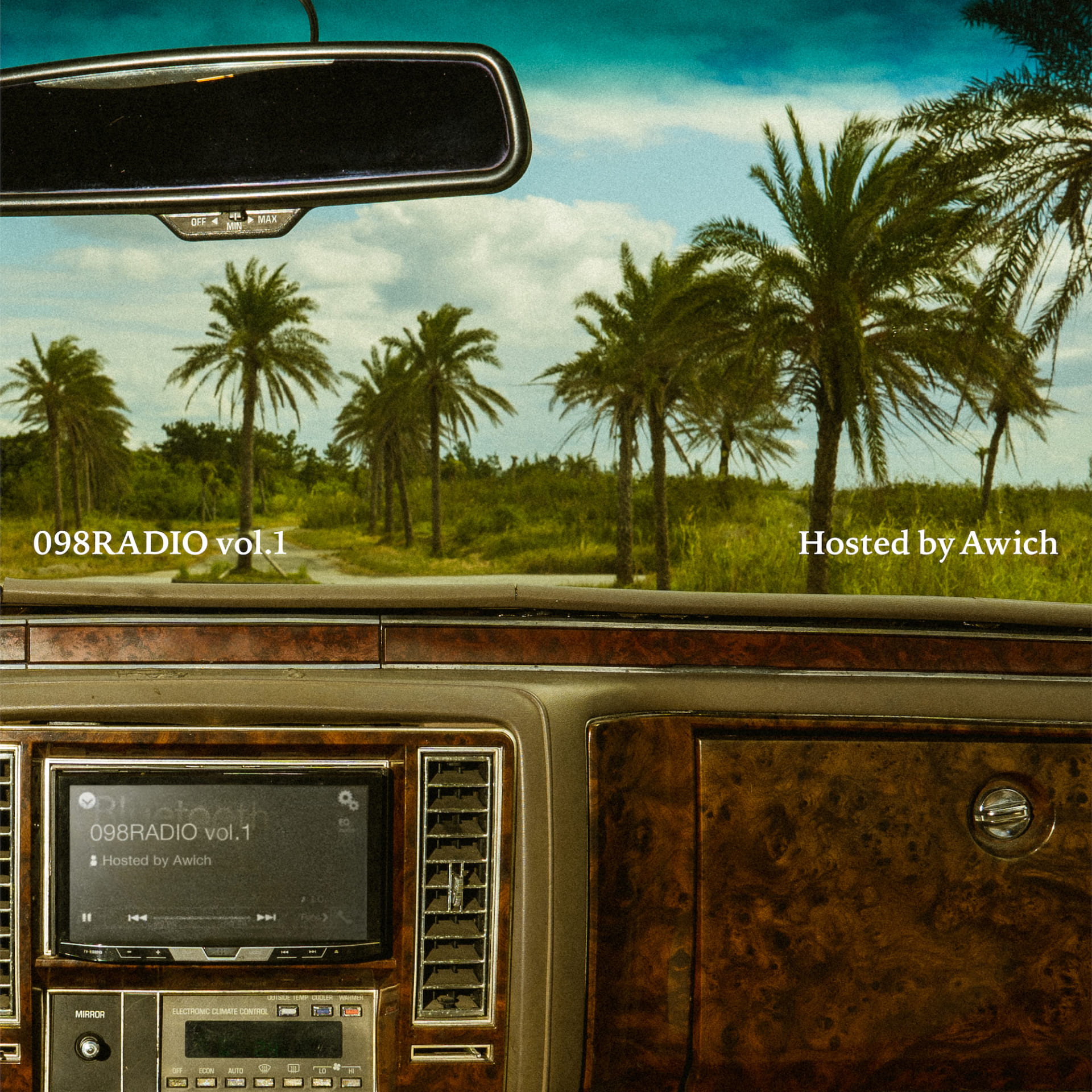 098RADIO_main-1920x1920.jpg