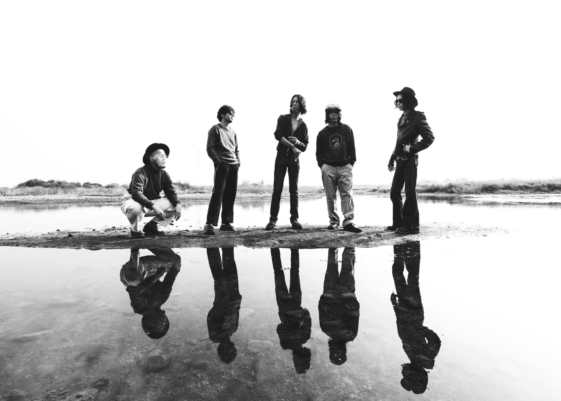 1000枚 限定盤 Hedigan's 7inch YONCE YONCE擁する新バンドHedigan'sが初の楽曲リリース。2月には東名阪